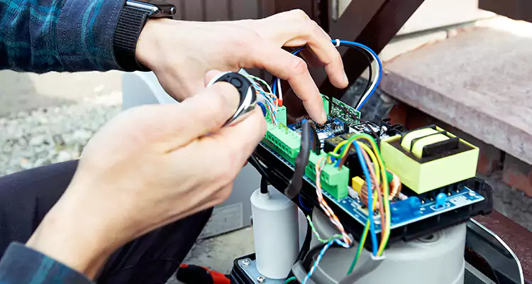 Automatic Driveway Gate Repair in Lake Butler, FL