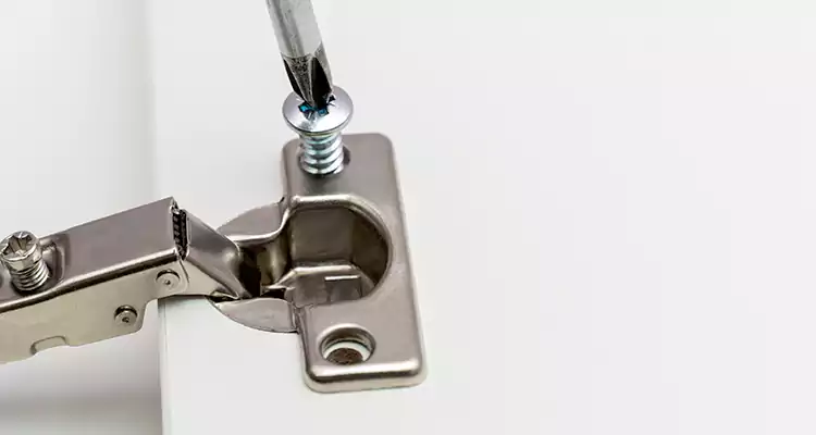 Screen Door Hinge Repair in Lake Butler, FL