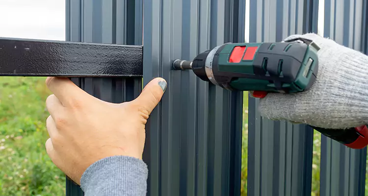 Metal Gate Repair in Lake Butler, FL