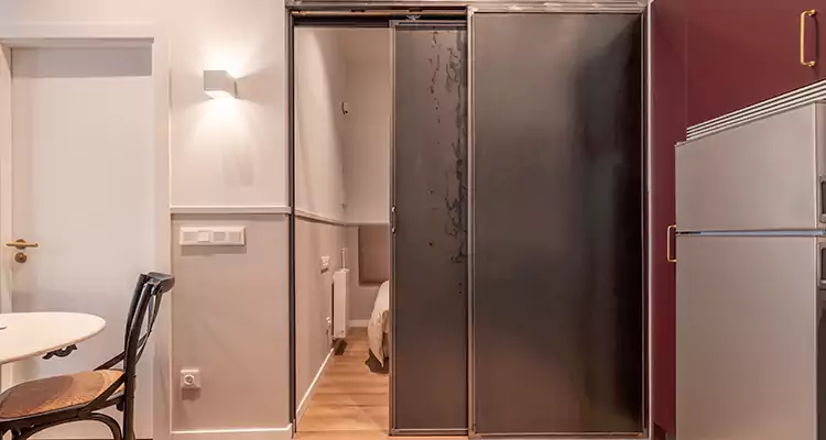 We Fix Closet Sliding Door in Lake Butler, FL