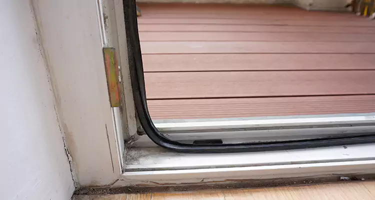 Why Choose Us for Leaking Sliding Glass Door Repair in Lake Butler, FL?