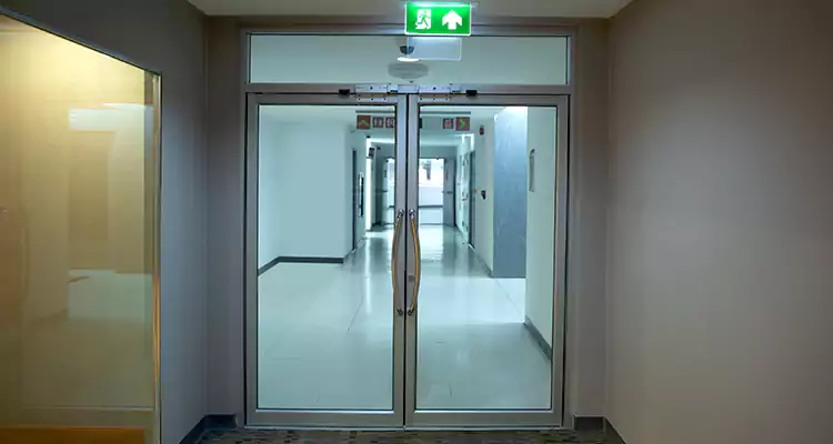 Emergency Glass Door Repair in Lake Butler, FL