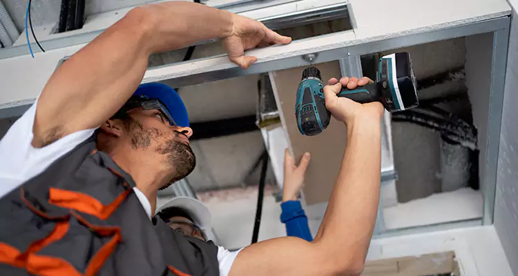 Emergency Overhead Door Repair in Lake Butler, FL