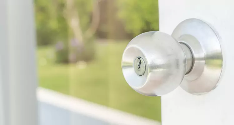 Patio Door Mechanism Jammed in Lake Butler, FL