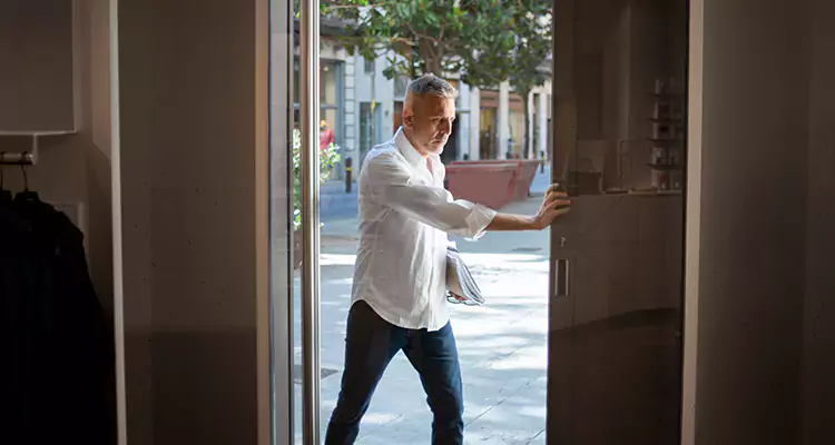 Track Cleaning and Repair for Stuck Doors in Lake Butler, FL